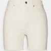Vero Moda TallVMPEACH SHORT - Jeansshorts - Ecru -Wal C Stil Butik 0195aa2f7dec4bfba455047ae17e8143