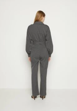 NA-KDPINSTRIPED - Overall / Jumpsuit - Grey -Wal C Stil Butik 03fe5f40d47946a5b554b63bcede9b52