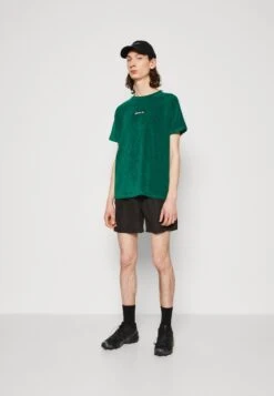 KangolSPORTY UNISEX - Shorts - Black -Wal C Stil Butik 04ed3d1795304d709b8878221842bfbe