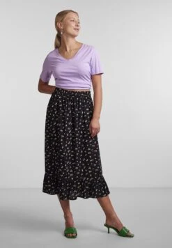 PiecesPCKENNEDY - A-linjekjol - Black -Wal C Stil Butik 05ad7bff99844186b7a5bfaa40c6bfe2