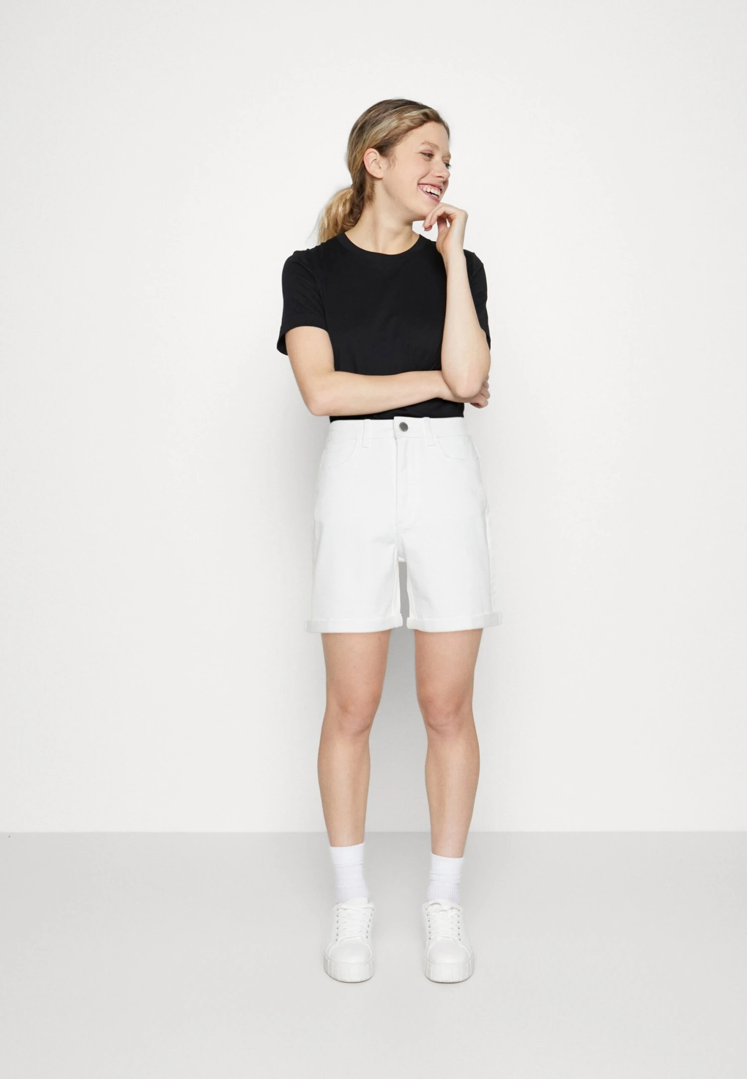 VILAVIJO - Jeansshorts - White Denim 4 VILAVIJO - Jeansshorts - White Denim - Bild 2