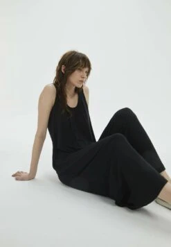 System ActionBLACK LONG FLOWING - Overall / Jumpsuit - Black -Wal C Stil Butik 14b822ed39f24a1ca729934fc406dc4c