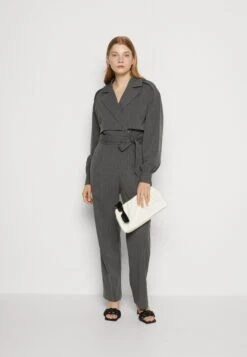 NA-KDPINSTRIPED - Overall / Jumpsuit - Grey -Wal C Stil Butik 16dc697de2c740158d8b2e0a3f512782