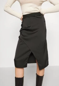 2nd DayKEIKI - Pennkjol - Black -Wal C Stil Butik 1f8f516ee8354ed2ad70e9980799a7b0