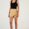 LELAREGULAR FIT - Shorts - Beige -Wal C Stil Butik 27b8a68ea26847e89ec196c9ec65ef87