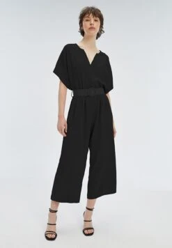 ANDAMMONO DE MANGA CAÍDA CUELLO PICO. - Overall / Jumpsuit - Black