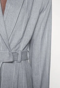 Ioana CiolacuTAILORED - Overall / Jumpsuit - Grey -Wal C Stil Butik 2d432326bbcb4465801fd5003816cb93