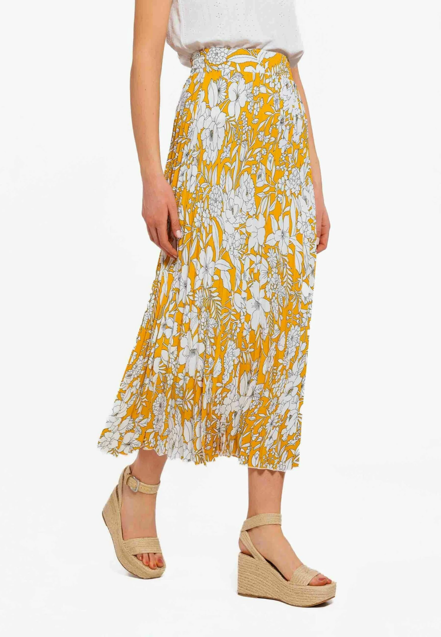 AMDS JEANSPLEATED - Veckad Kjol - Yellow 3 AMDS JEANSPLEATED - Veckad Kjol - Yellow