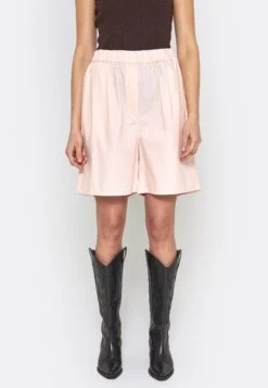 NORRADIE - Shorts - Light Pink