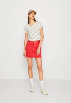 Pepe JeansRACHEL SKIRT - Jeanskjol - Studio Red -Wal C Stil Butik 3eff5a3a02c74474a59f88407a4b4d31