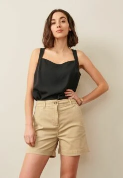 NextSTANDARD - Shorts - Neutral