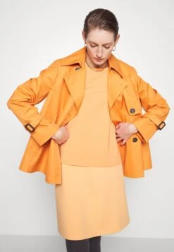 WEEKEND MaxMaraCINA - A-linjekjol - Arancio -Wal C Stil Butik 552f1771e09d423bbd71ec3fab353d06