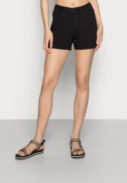 Vero ModaVMNINETEEN LOOSE SHORTS - Jeansshorts - Black