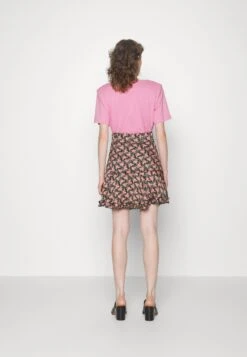 ByTiMoBUBBLE SKIRT - Minikjol - Black/pink/green -Wal C Stil Butik 5da26a7571084d43b4f7e0f3fedcd1fb
