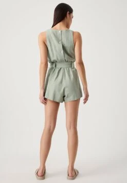 ST MRLOKARA - Overall / Jumpsuit - Sage Green -Wal C Stil Butik 6b6eddaa14f4477ba19ec80518725da6