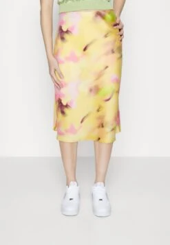 YASYASSOFTIE MIDI SKIRT - A-linjekjol - Popcorn