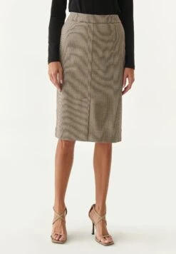 TATUUMMONLI - Pennkjol - Beige