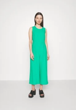 Vero Moda PetiteVMMYMILO CULOTTE - Overall / Jumpsuit - Bright Green -Wal C Stil Butik 7577b264d77741049a8362d490bfe10f