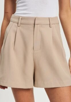 CALLIREVEL - Shorts - Beige