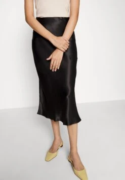 Max Mara LeisureBLANDO - A-linjekjol - Nero 14 Max Mara LeisureBLANDO - A-linjekjol - Nero -Wal C Stil Butik 8ad92cf35b7b41ed838788c5d843fcc3