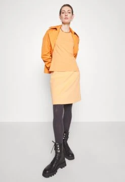 WEEKEND MaxMaraCINA - A-linjekjol - Arancio -Wal C Stil Butik 917a3ecce2714db5b4795de1dc4101e8