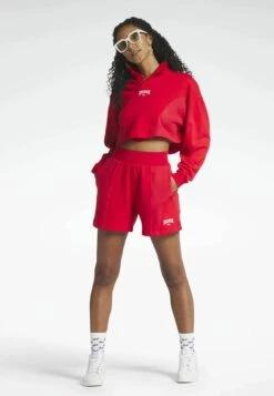 Reebok ClassicVARSITY HIGH-RISE - Shorts - Vector Red -Wal C Stil Butik 97b2ec6fdcf349c896b37d1565680faa