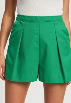 TUSSAHTRACY - Shorts - Green