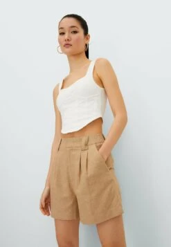 StradivariusShorts - Beige