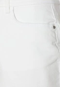 VILAVIJO - Jeansshorts - White Denim 12 VILAVIJO - Jeansshorts - White Denim -Wal C Stil Butik aecc041e43d347579802fd6b54b8da51