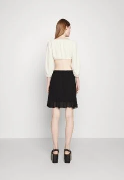 ObjectMILA - A-linjekjol - Black -Wal C Stil Butik b0efe38a642548c2ba6e2b673dde8e54