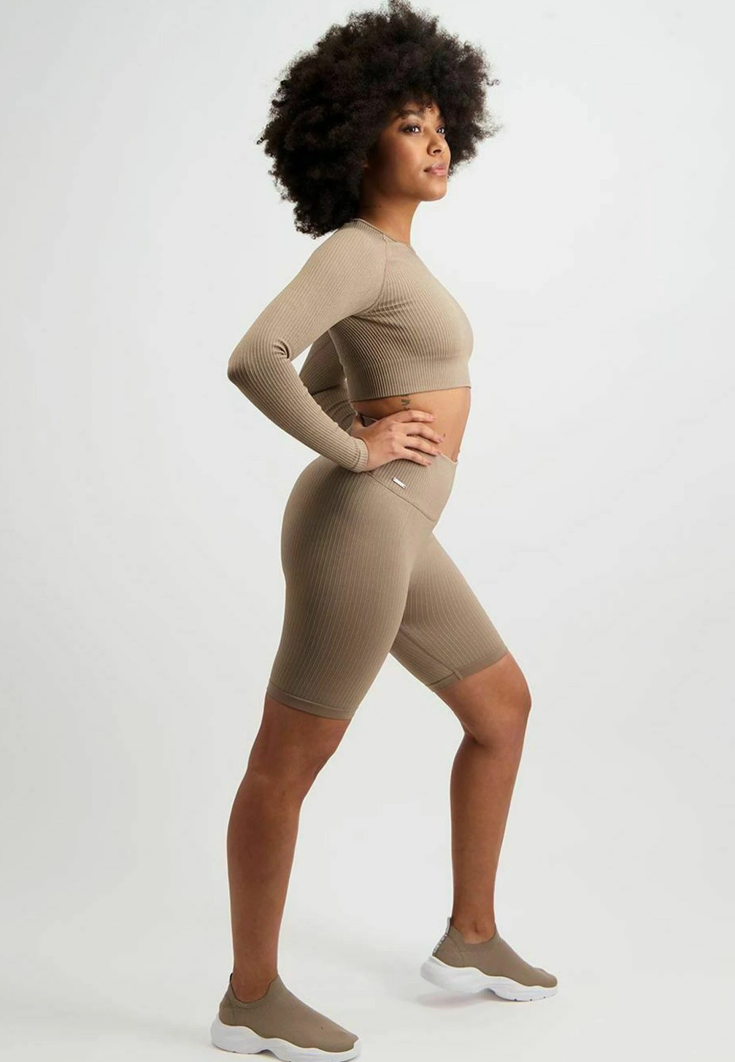 Aim'n Aim’n®RIBBED SEAMLESS BIKER - Shorts - Espresso 6 Aim'n Aim’n®RIBBED SEAMLESS BIKER - Shorts - Espresso - Bild 4