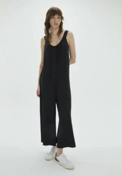 System ActionBLACK LONG FLOWING - Overall / Jumpsuit - Black