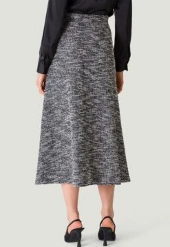 ZeroA-linjekjol - Black White -Wal C Stil Butik bd1565fa01d84e148347e0436b962c43