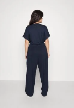 Tommy Hilfiger CurveKNOT JUMPSUIT - Overall / Jumpsuit - Desert Sky -Wal C Stil Butik c6c55e6bcad645768a00c4616a2cf7aa