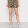 PiecesPCNYA - Shorts - Blackyellow -Wal C Stil Butik d4e067a4098541bb90782265a28556b8