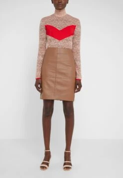 2nd DayCECILIA - Pennkjol - Golden Camel