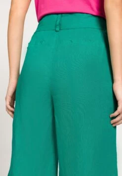 GINA LAURAShorts - Grasgrün -Wal C Stil Butik ef58f76377b34acaac1e56fdd63bcfd9