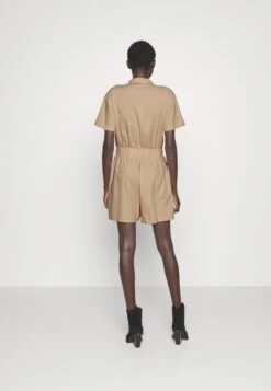Vero Moda TallVMMYMILO PLAYSUIT - Overall / Jumpsuit - Irish Cream -Wal C Stil Butik f67a0c4a1d544fccaa2edf852a5668c3