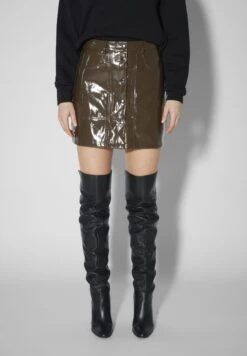 Something NewROCK - Minikjol - Brown Stone