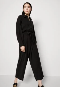 Moss CopenhagenJACENIA GUDRID - Overall / Jumpsuit - Black -Wal C Stil Butik ffbb539c74a94f079ad5b72e27d5644a